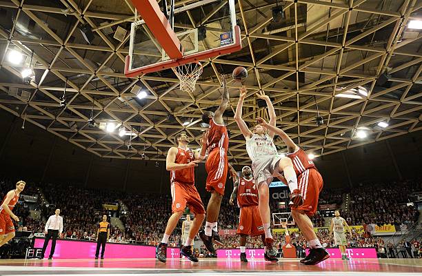 最坚定的后 最坚定的后