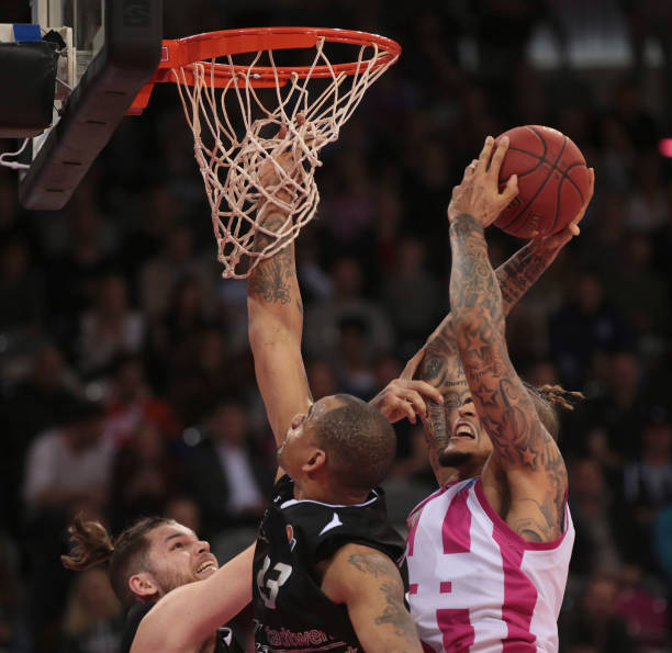 赛季的一大 赛季的一大